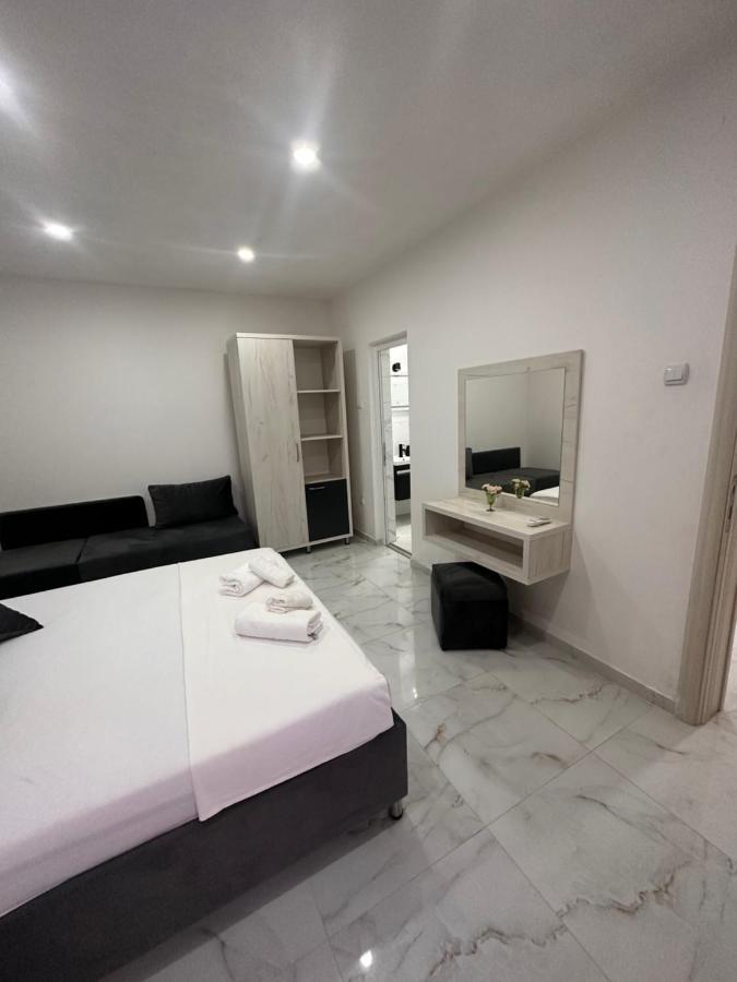 Apartments Sr Ulcinj Extérieur photo